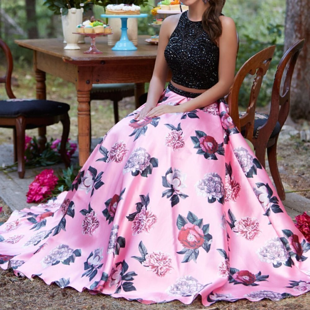 MORI LEE 2-Piece Pink Black Beaded Crop Top Floral Satin Skirt Dress Prom Gown 6